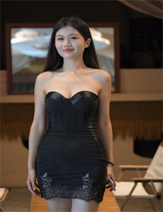 百炼成妖下载/色就干