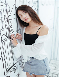 亚洲AV久久无码精品九号软件/希儿的乳液狂飙天堂W78